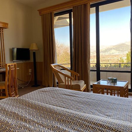 Rock City Resort Mingora Ngoại thất bức ảnh