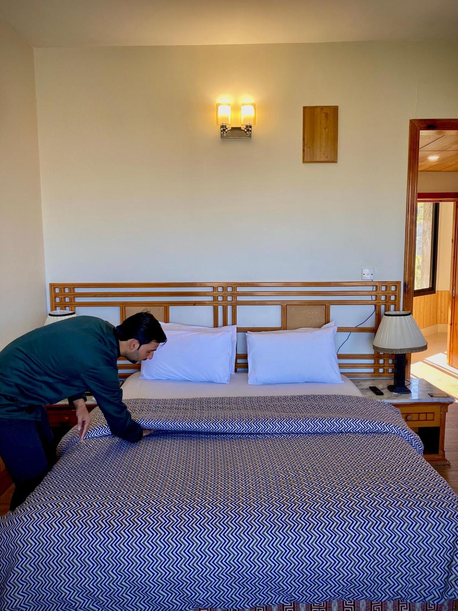 Rock City Resort Mingora Ngoại thất bức ảnh