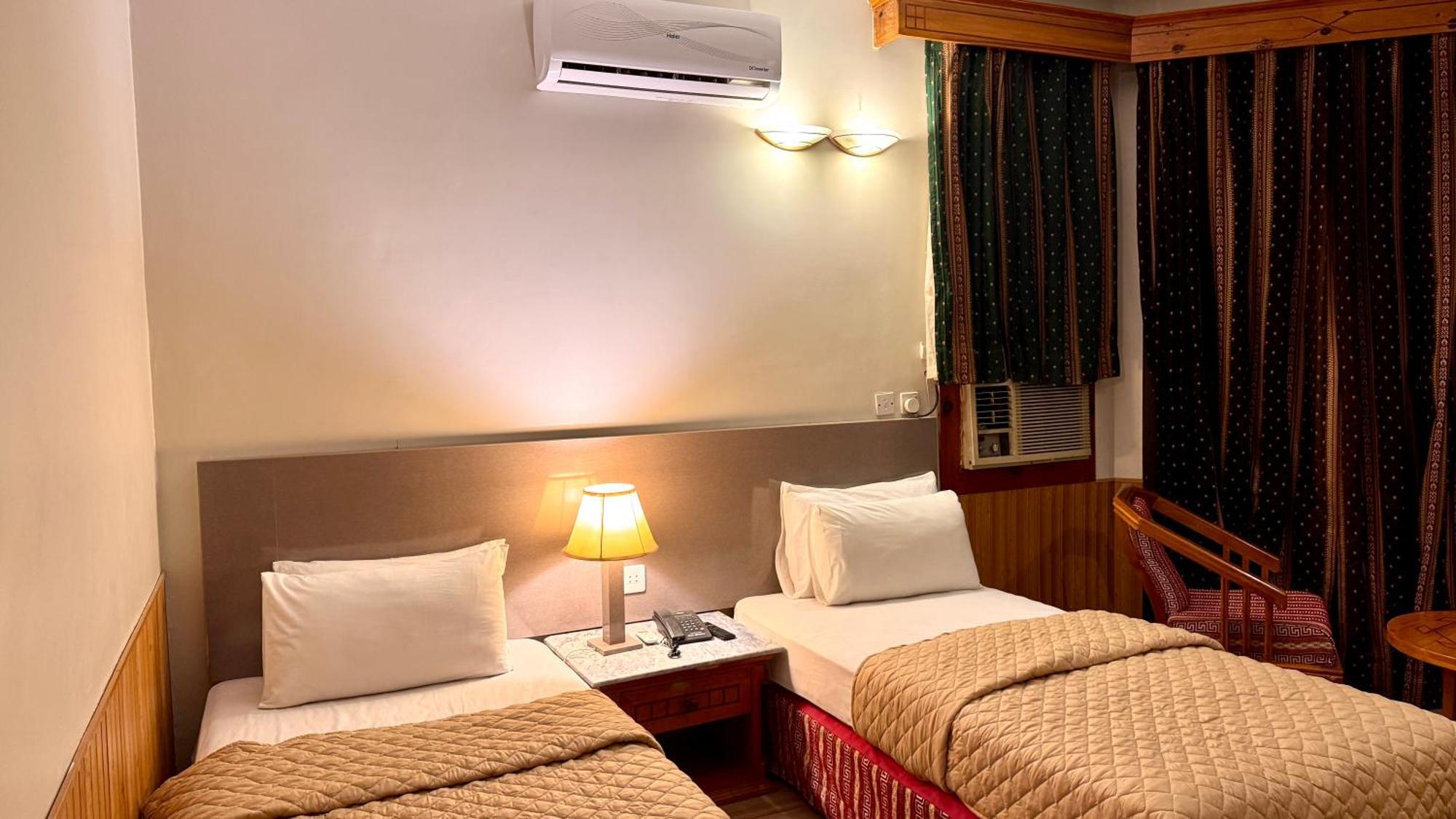 Rock City Resort Mingora Ngoại thất bức ảnh
